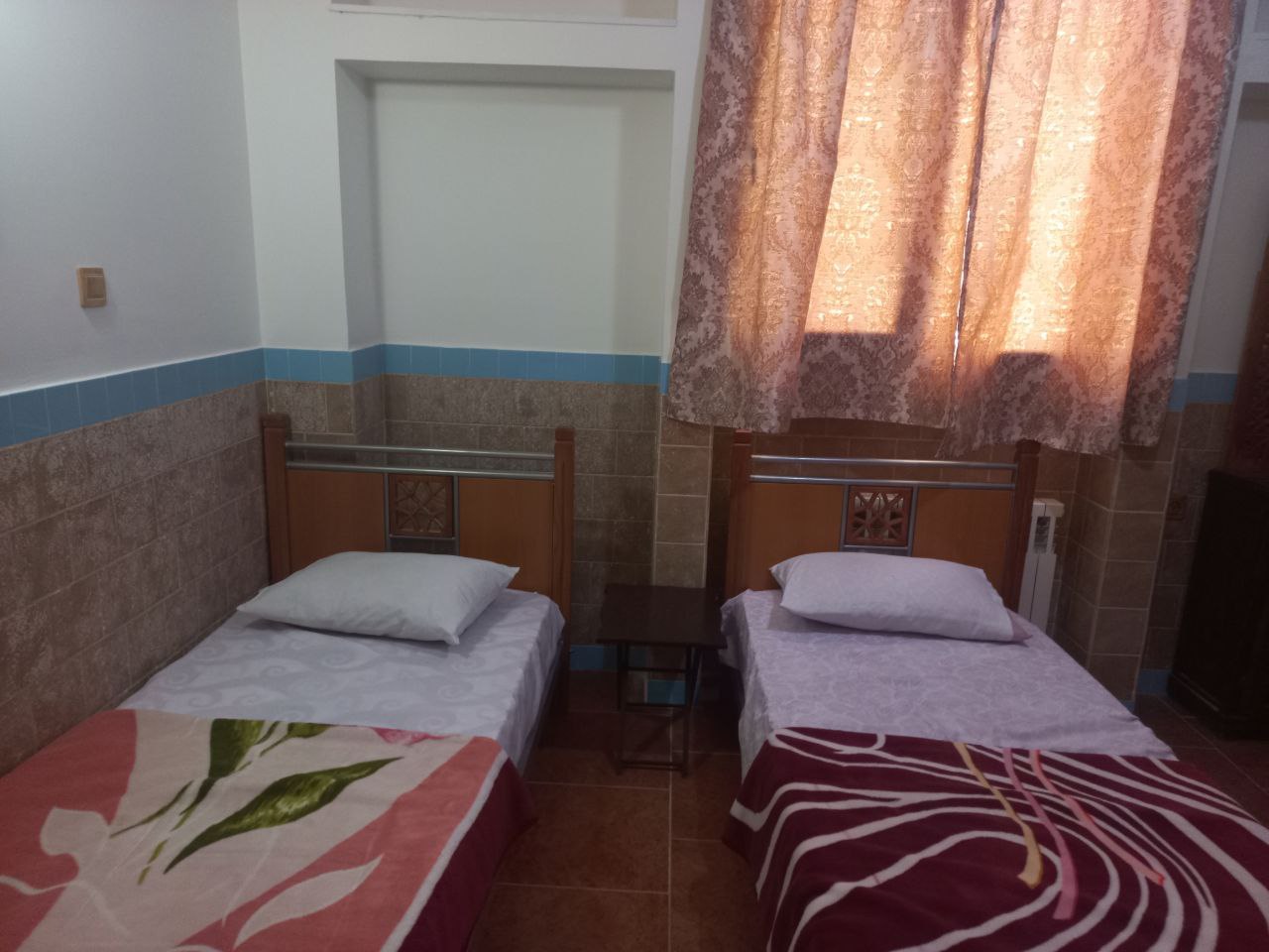 رزرو هتل ویونا ابیانه