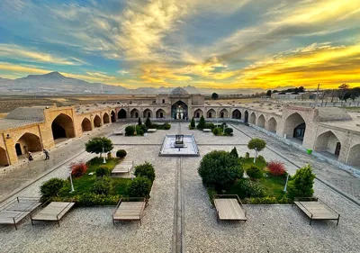 رزرو هتل لاله بیستون کرمانشاه