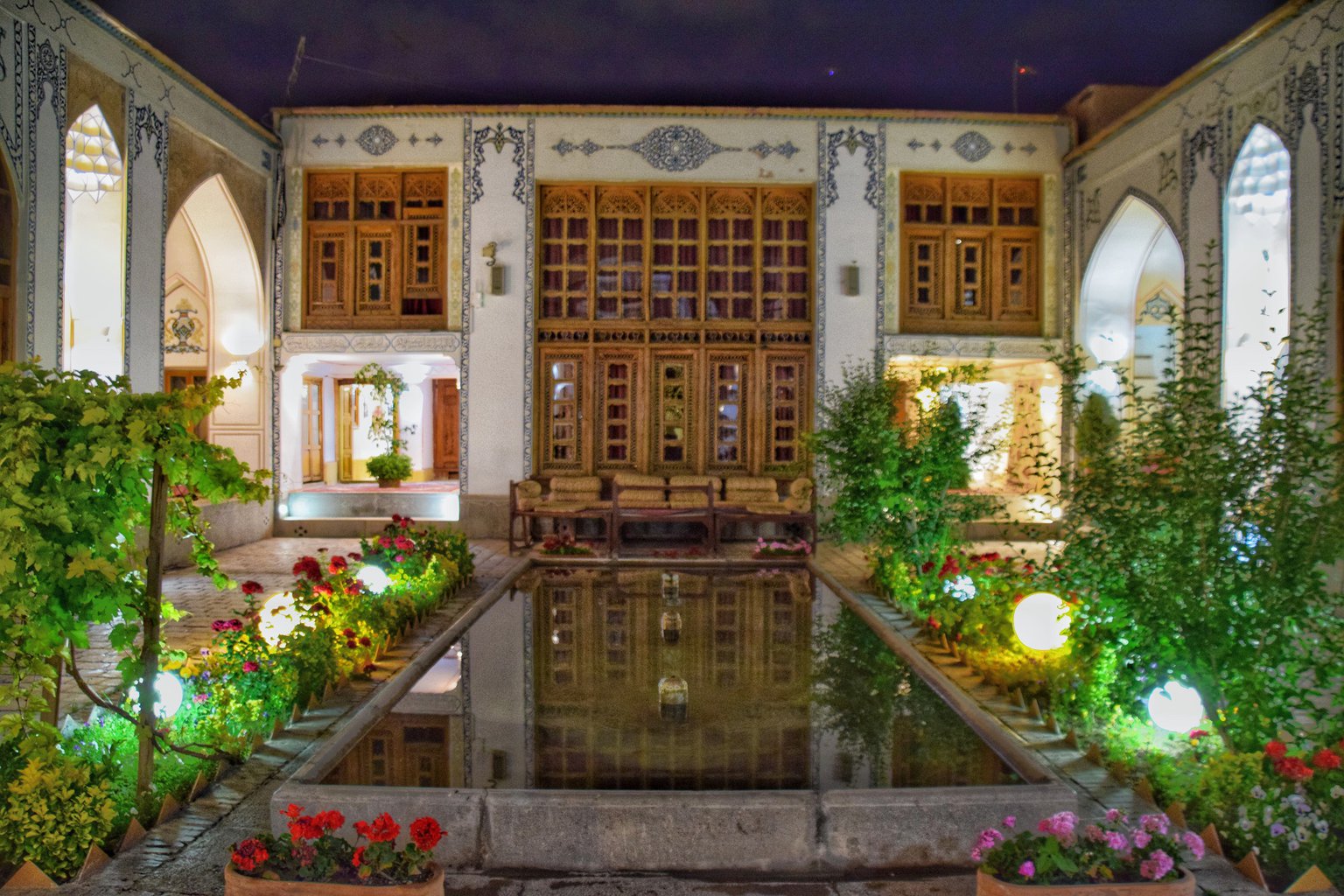 رزرو هتل کاخ سرهنگ اصفهان
